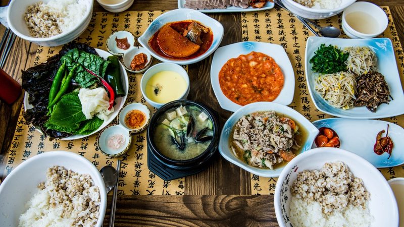 休闲食品OEM：揭秘OEM生产背后的秘密